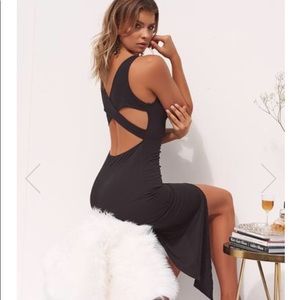 The perfect LBD- Soft basic midi dress in black